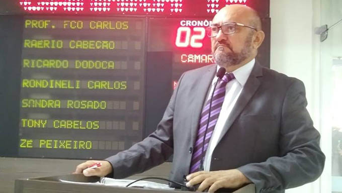   Vereador Raerio Araujo defende que jovens apreendam na escola os direitos e deveres previstos na CF