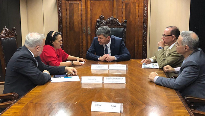   A governadora eleita Fátima Bezerra articulou com o relator setorial da área de Transporte do Projeto de Lei Orçamentária Anual (LOA) para 2019