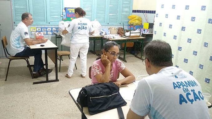   Médicos Inavan Lopes e Manoel Nobre estão no projeto Apamim em Ação