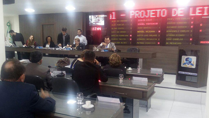   Câmara Municipal de Mossoró aprovou, nesta terça-feira (11), o Projeto de Lei  que recria a verba de gabinete