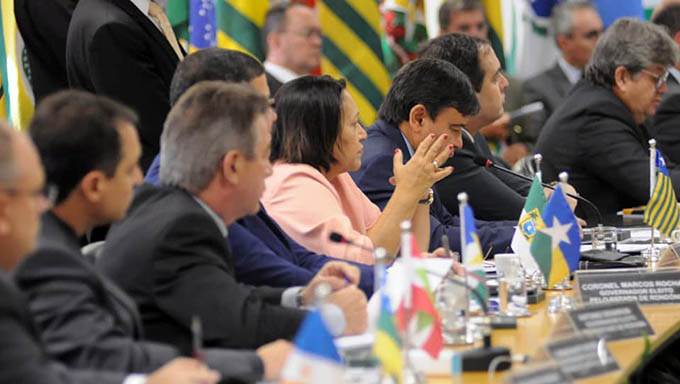   Governadora eleita Fátima Bezerra na reunião dos governadores eleitos