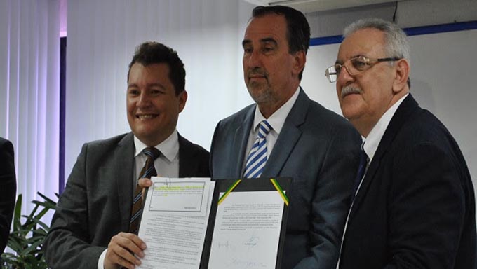   O ministro da saúde, Gilberto Occhi, esteve em Natal para anunciar a liberação de R$ 14 milhões