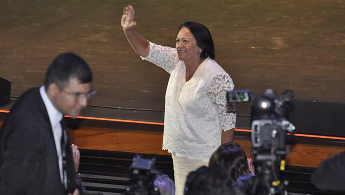   A governadora eleita Fátima Bezerra, durante diplomação na noite desta quarta-feira (19)