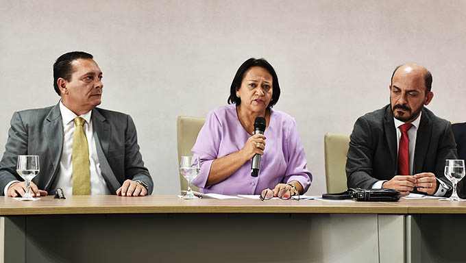   Fátima Bezerra concedeu entrevista coletiva na manhã desta quarta-feira para dizer que seu primeiro ato de governo foi decretar estado de calamidade financeira no RN