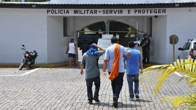   Presos na Operação Pecado Capital, por ter curso superior, aguardaram decisão judicial no Quartel Geral da PM