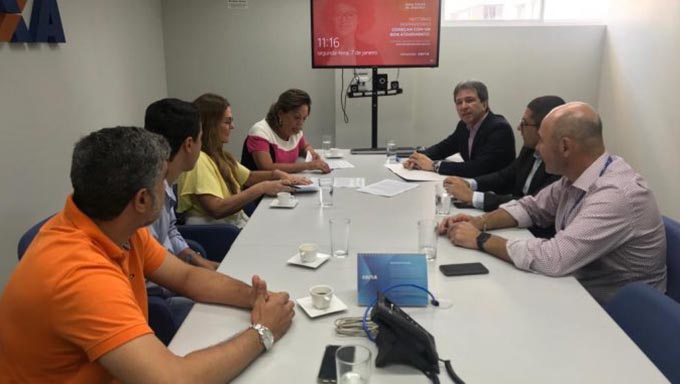   Foi assinado nesta segunda (07) na Superintendência da Caixa Econômica Federal (CEF), em Natal, convênio para construção de um novo conjunto habitacional em Mossoró,entre representante da Caixa e da Prefeitura de Mossoró. O Conjunto João Newton da Escóssia contará com 500 unidades