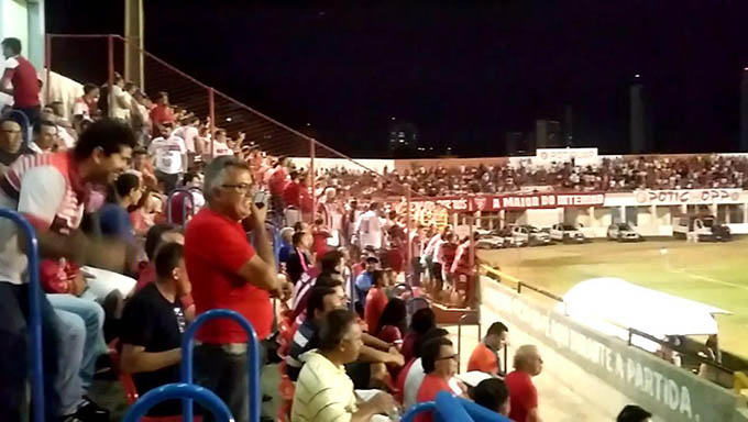   Diretoria do Potiguar informou que haviam pouco mais de 800 torcedores no Estádio, o que as imagens apontam que haviam bem mais