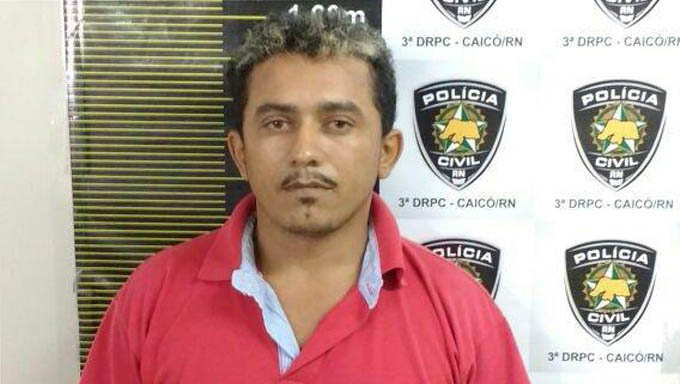   Odair José Alves, o Barata, de 42 anos, teria tido como comparsa no assassinato de Isaac Soares de Oliveira Torres exatamente o irmão de Henrique de Barra, no caso, Jorge Eduardo Lopes