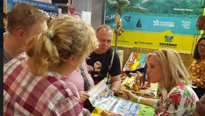   O Governo do Estado montou estande na feira de turismo VakantiBeurs, que está sendo realizada na Holanda, que é uma das mais importantes vitrines do turismo mundial, para divulgar as potencialidades turísticas do RN.