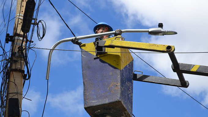   A empresa informa ainda que casos os serviços sejam realizados antes do horário previsto, a rede será energizada sem aviso prévio