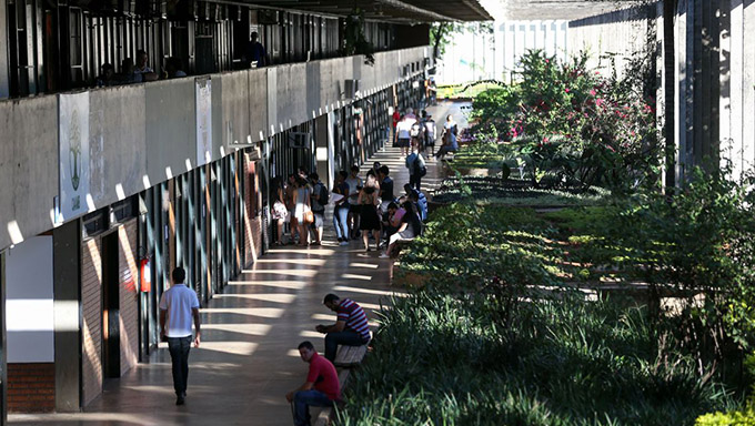   Os estudantes que não foram aprovados em nenhuma das opções de curso pelo Sistema de Seleção Unificada (Sisu) podem, a partir desta terça (29)