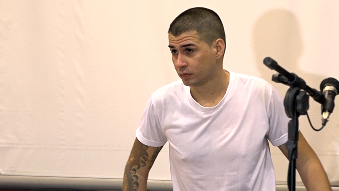   Branco confessou abertamente que foi matar Clebinho que o ameaçava de morte e terminou matado Isaú, irmão de seu inimigo. Terminou condenado a 18 anos e 8 meses de prisão