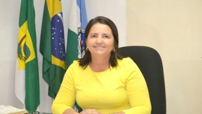   A Justiça Federal julgou procedente uma ação do Ministério Público Federal (MPF) em Mossoró (RN) e condenou a ex-prefeita de Baraúna (RN) Antônia Luciana da Costa Oliveira e outras quatro pessoas pela prática de improbidade administrativa