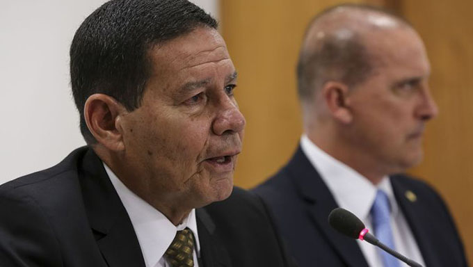   O vice-presidenteHamilton Mourão confirmou que o ministro da Secretaria Geral,Gustavo Bebianno, será exonerado do cargo ainda nesta segunda-feira