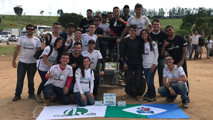   Alunos da UFERSA conquistam vaga em campeonato Mundial de Carros Off-road, nos Estados Unidos. A Cactus Baja será uma das três representantes do Brasil e a única do Nordeste na competição mundial.