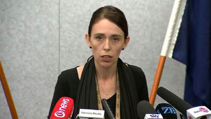   Jacinda Ardern, anunciou mudanças na legislação sobre armas