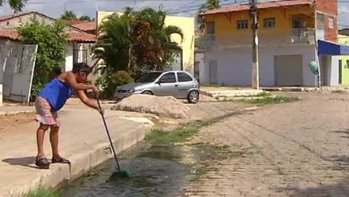   O MPRN destaca na recomendação que o descarte de efluentes domésticos para a via pública ou para galerias de água da chuva (pluviais) gera risco ambiental e de saúde pública