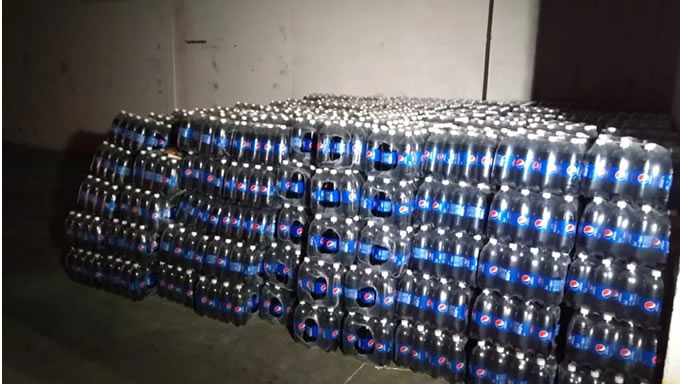   Carga de refrigerantes foi encontrada junto com pneus e cervejas dentro de galpão neste mês, em Parnamirim RN 