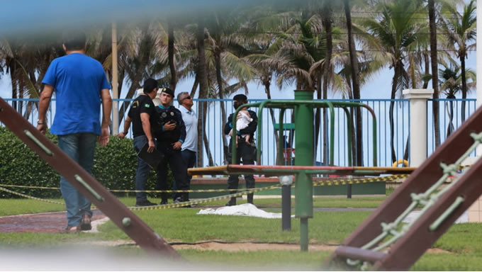   Uma criança de três anos morreu após cair do 10º andar de um prédio residencial na Praia do Futuro, Fortaleza