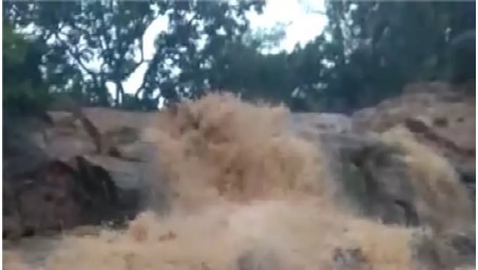   Cachoeira da Umarizeira, em Martins encheu depois das chuvas do fim de semana. O último fim de semana foi o mais chuvoso de 2019 e também com chuvas mais bem distribuídas. O monitoramento da Emparn, realizado de sexta (22) até esta segunda (25), mostra que choveu mais forte nas regiões Oeste e Central do estado, mas também, foram registradas chuvas nas regiões Agreste e Litoral Leste