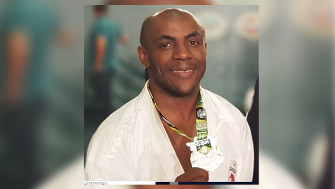   O karateca e professor Wilson Ribeiro recebeu esta semana uma ótima notícia da Confederação Brasileira de Karatê (CBK). Foi convocado para participar do Campeonato Sul-Americano Sênior, que ocorrerá na Bolívia