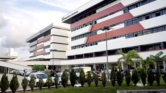    6ª Vara do Trabalho de Natal determinou o desconto mensal de 30% do salário do prefeito de Angicos, distante 189 km de Natal, para pagar dívidas trabalhistas. A prefeitura do município foi notificada da decisão na manhã desta terça-feira (3)