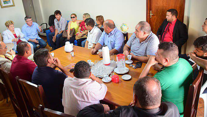   Segundo comerciantes e moradores próximos à base, após a desativação, a violência aumentou.