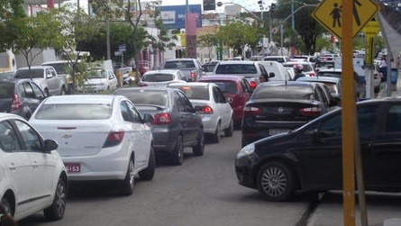   O número de veículos que devem pagar a taxa nesses dois dias corresponde a 19% da frota total do estado.