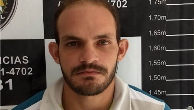 Imagem 1 -  Lan Lan do Sindicato, como é mais conhecido Thaislan Fernandes de Almeida, foi preso pela PM neste domingo, dia 21, em Caraúbas, por dar suporte a quadrilha que matou o soldado Ildonio José no dia 16 de agosto de 2018, na RN 117, e estava com a prisão preventiva decretada.