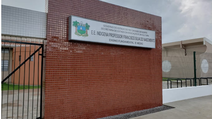   A escola construída pelo Governo do Estado está praticamente pronta e vai levar educação de qualidade a 600 estudantes