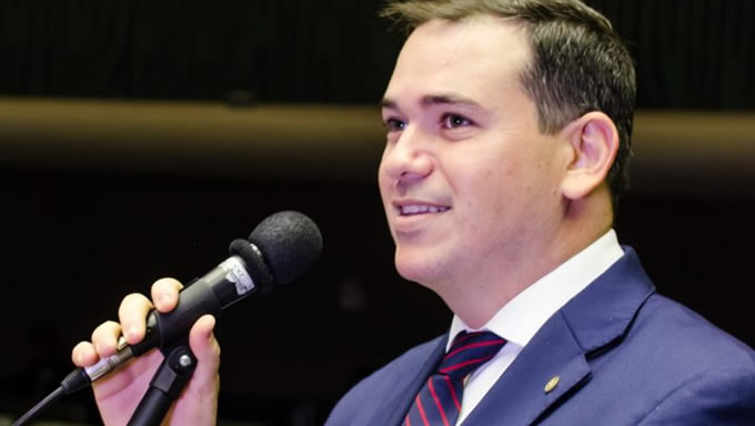   O único deputado federal do Rio Grande do Norte a integrar a Comissão de Constituição de Justiça da Câmara dos Deputados, Beto Rosado (PP), votou a favor da admissibilidade da reforma da previdência