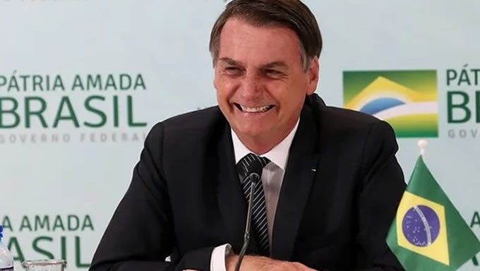   O governo Jair Bolsonaro lançará uma nova campanha publicitária a favor da Reforma da Previdência, com verba inicial da campanha é de R$ 40 milhões. O material será lançado a partir de 7 de maio, de acordo com o Blog do Valdo Cruz