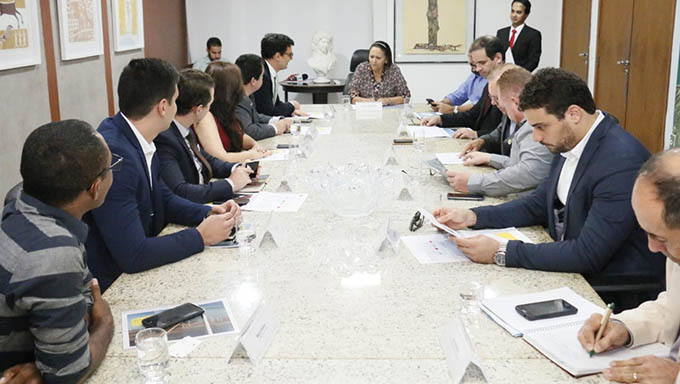   Portugueses anunciam a governadora investimento de R$ 3 bi no RN. Fátima Bezerra destacou a transformação social que ocorre nas cidades com a chegada de um investimento deste porte.