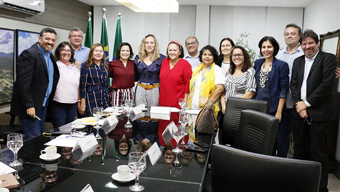 Imagem 1 -  Governo do RN vai repor para a Universidade do Estado do Rio Grande do Norte a verba cortada pelo Governo Federal. A decisão foi anunciada pela governadora Fátima Bezerra em reunião com a diretoria da Associação dos Docentes da UERN (Aduern).