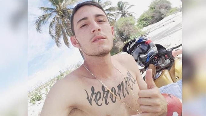   Lucas Sousa estava conversando com amigos quando quatro homens num Jeep Renegade branco o raptaram na Villa Brasília, da Serra do Mel na noite desta sexta-feira, dia 17