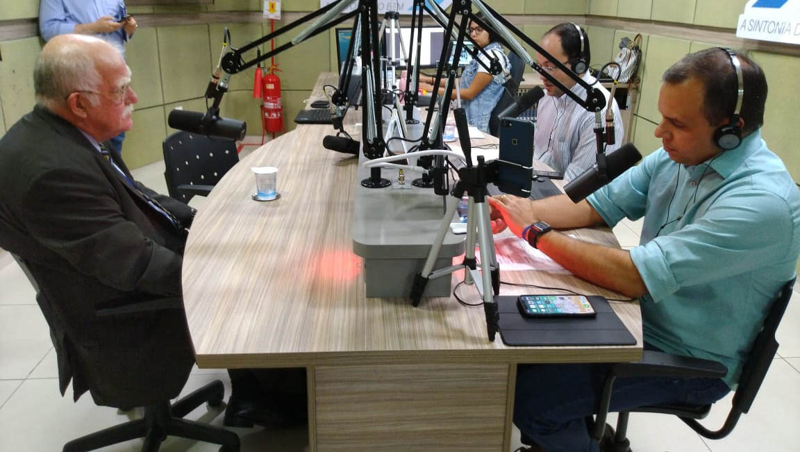   Na entrevista, o almirante também falou a respeito do Scanner necessário para o Porto de Natal e dos esforços que estão sendo feitos para consegui-lo.