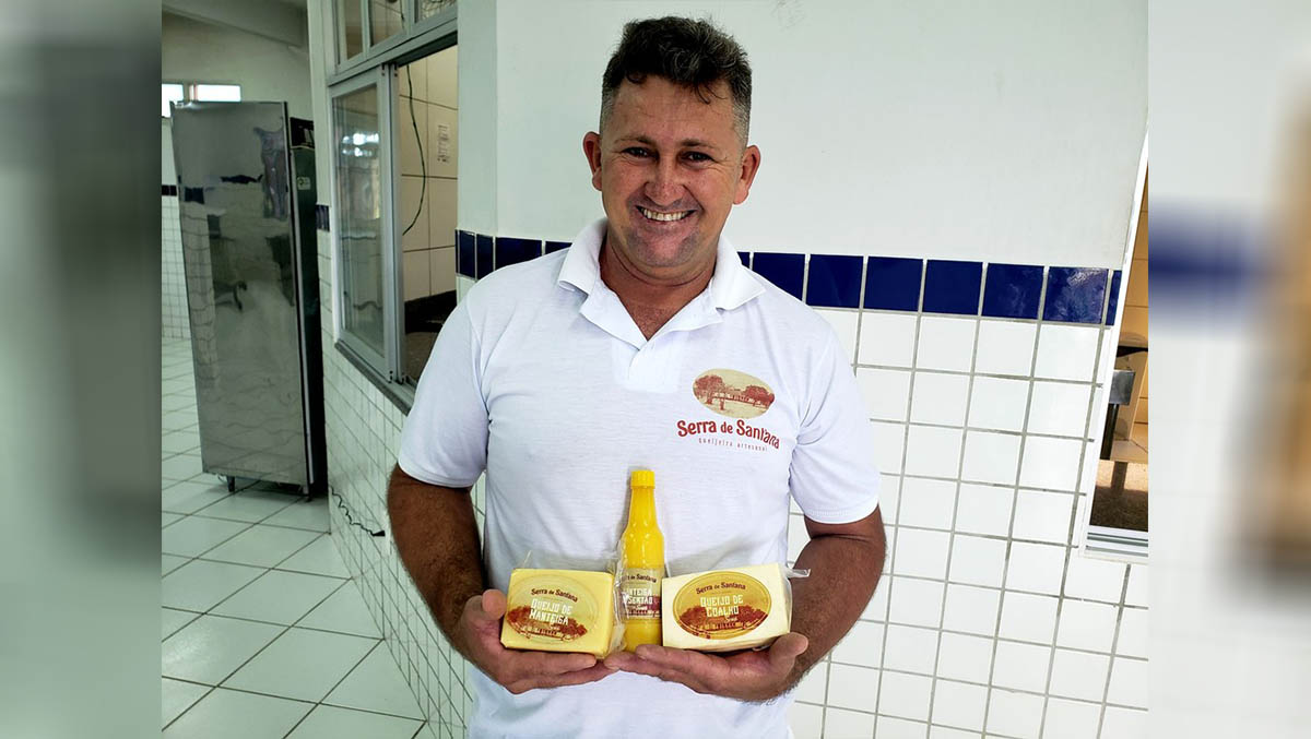   O RN terá um representante na competição mundial de queijos, que acontecerá na cidade de Tours, na França, entre os dias 2 a 4 de junho. O estado será representado pelo potiguar Lucenildo Firmino, da queijeira Serra de Santana. Está a primeira vez que um queijo artesanal do RN participa da competição. 