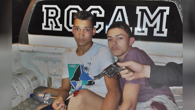   Os dois foram capturados e autuados pela polícia civil. Eles vão ficar à disposição a justiça, aguardando julgamento.