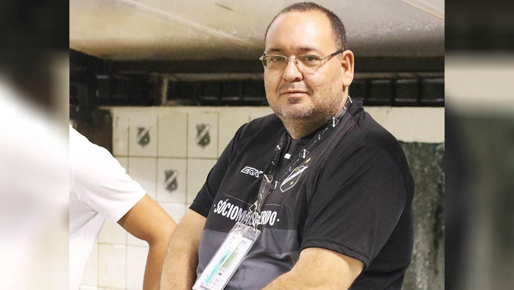 Imagem 1 -  A polícia ainda não tem informações sobre quem comentou o crime e nem sobre a motivação. O caso será investigado pela delegacia especializada em homicídios.