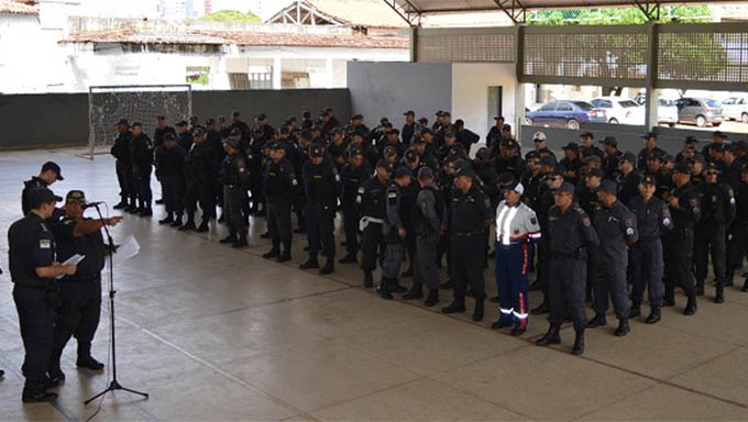   O trabalho é feito de forma coordenada junto aos órgãos federais, estaduais e municipais, dentro dos ditames da lei.