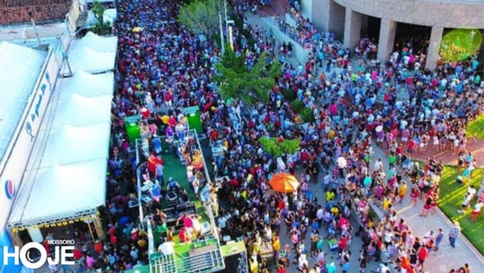   PMM divulga trechos de ruas que serão bloqueados durante o Boca da Noite. Os bloqueios acontecerão em ruas e avenidas em torno da Av. Rio Branco, a partir das 16h e só serão liberados após o final do evento, previsto para  às zero horas do domingo (30). Confira o mapa da interdição.