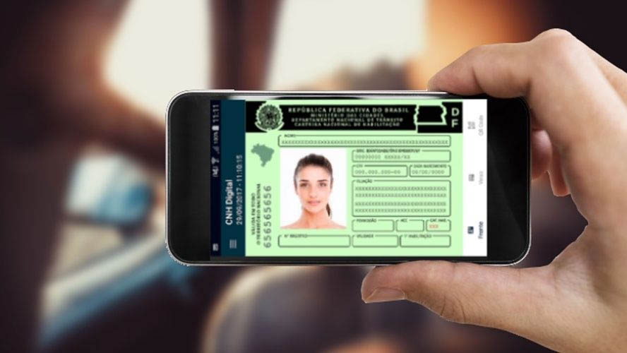   A versão digital da Carteira Nacional de Habilitação, disponível através de um aplicativos para smartphones, já foi disponibilizada há algum tempo, mas muita gente ainda não sabe que o documento é válido em todo o território nacional e pode substituir a versão impressa durante uma abordagem em uma blitz, por exemplo.