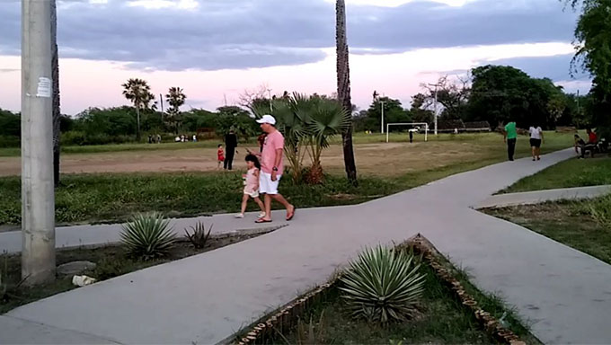   O Parque Municipal é do povo, diz especialista em direito imobiliário. Na ótica do advogado Eduardo Souza, que é especialista em direito imobiliário, o único fim possível daquela propriedade é o funcionamento do Parque Municipal, conforme autorizado pelo IBAMA em documento expedido em 2015, a pedido da Prefeitura de Mossoró.