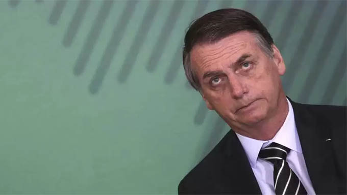 Imagem 1 -  Bolsonaro conseguiu descer em popularidade mais do que qualquer outro presidente nos primeiros seis meses de governo