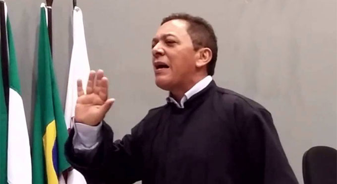   Armando Lúcio Ribeiro, promotor de Justiça, que vai atuar nesta terça-feira, dia 23, no Tribunal do Júri Popular