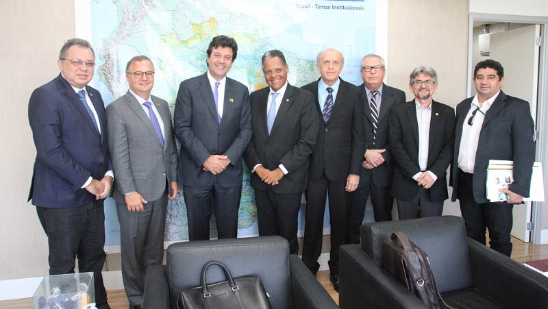   A confirmação veio por meio do secretário Estadual de Saúde, Cipriano Maia, que esteve reunido, nesta quarta-feira (31), com o ministro Luiz Henrique Mandetta, em Brasília.