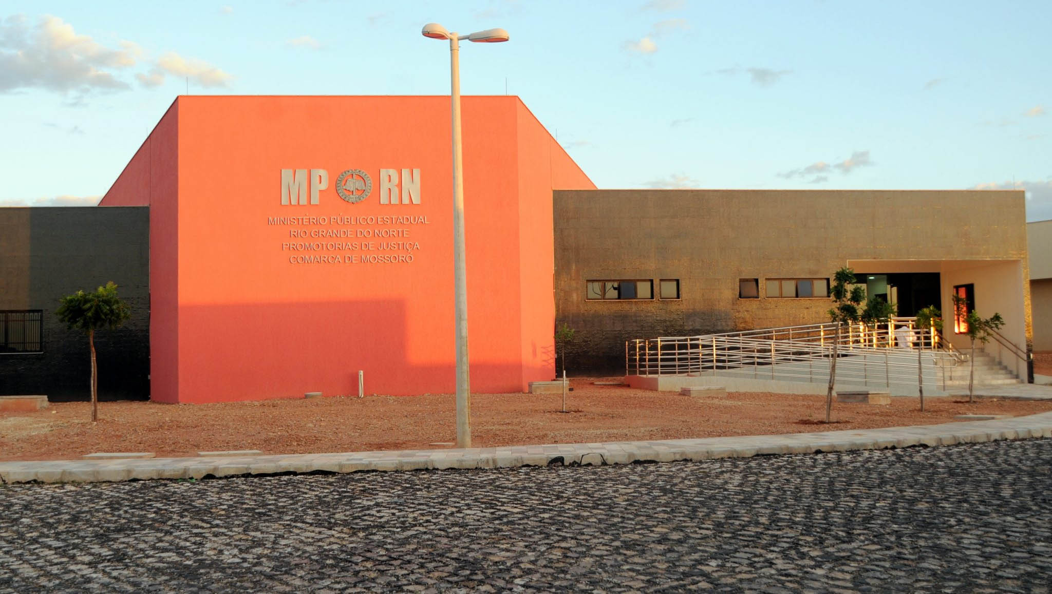   Ministério Público do RN abre processo seletivo para contratação de estagiários. Confira as áreas disponíveis.
