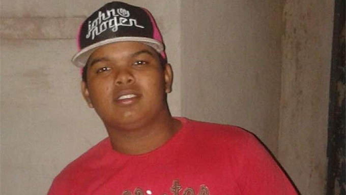   Jovem Thiago de Nelson morto a tiros na comunidade de Primavera, em Baraúna/RN
