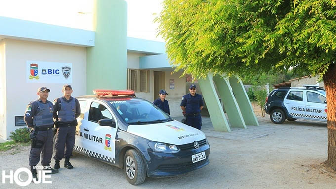   A presença da Polícia Militar nos bairros, trabalhado em conjunto com a comunidade, contribuiu com a redução dos crimes das áreas periféricas e centrais de Mossoró de 2013 a 2016.