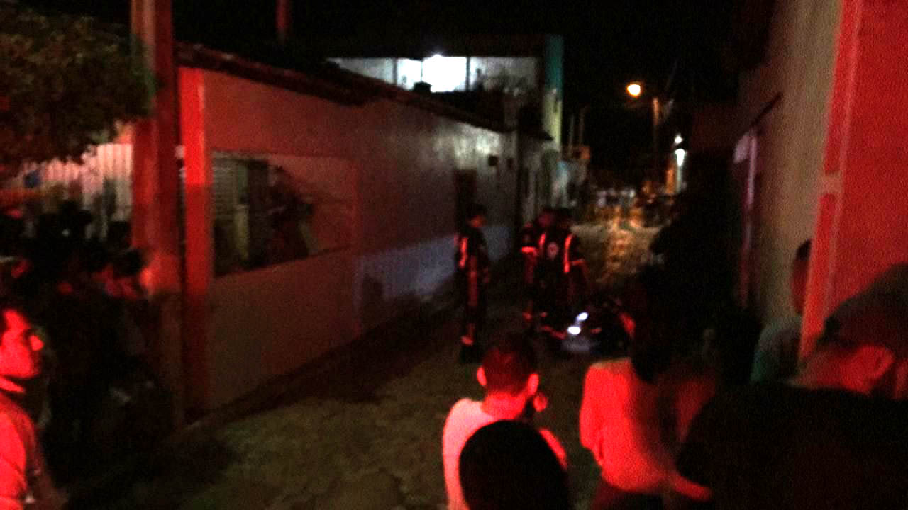   SAMU ainda foi chamado ao local e terminou confirmando o óbito; Corpo foi removido para exames no ITEP